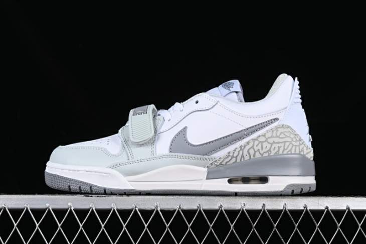Picture of Air Jordan 312 _SKUfw14878874756917717fw